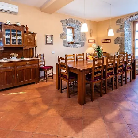 Villa Oliva *